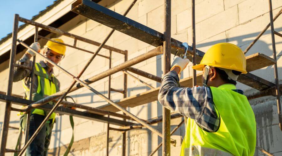 Professional fairlawn roofing services in Sarah, MS